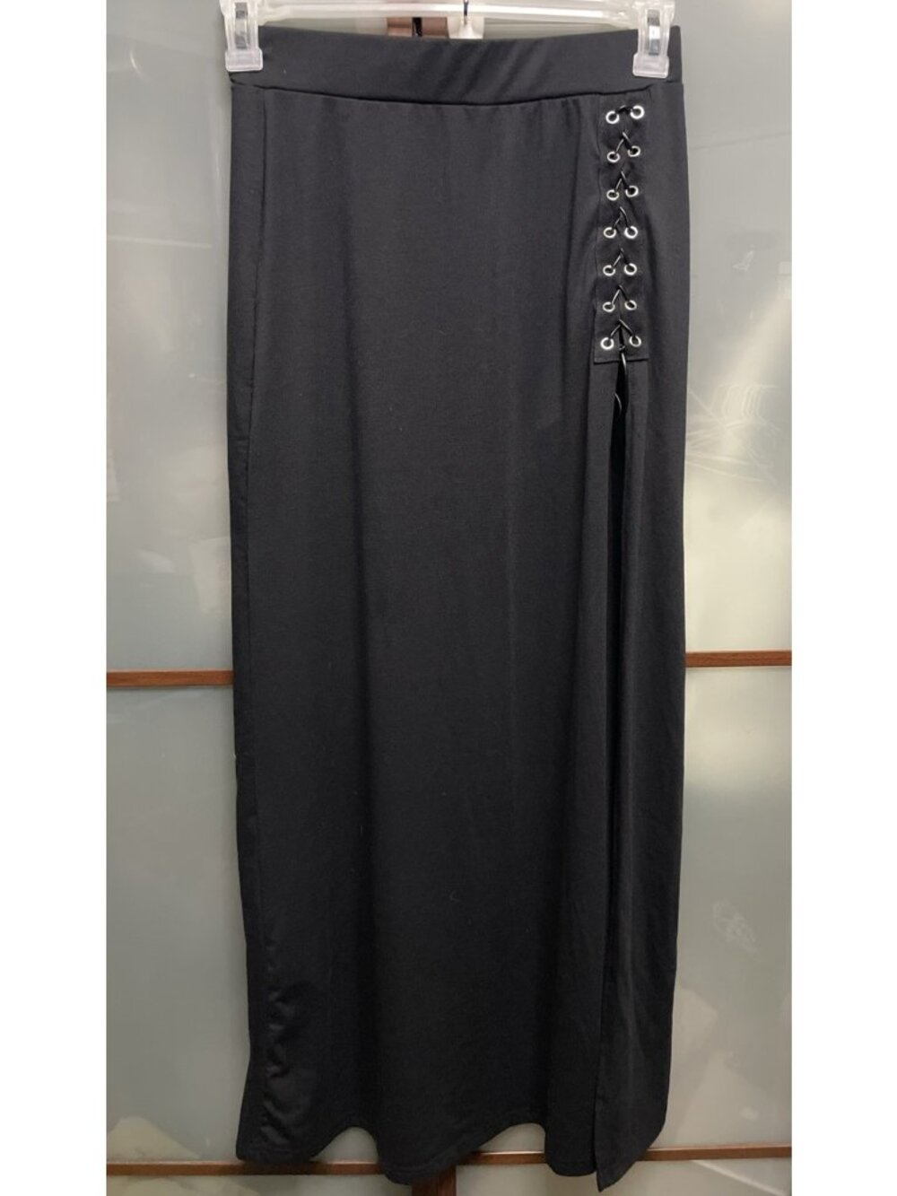 Hot Topic Cosmic Aura Womens Medium Black Lace Up Maxi Skirt Goth Grunge Emo Alt